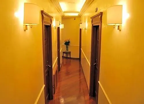 Luxury Ludovisi 4* Rome